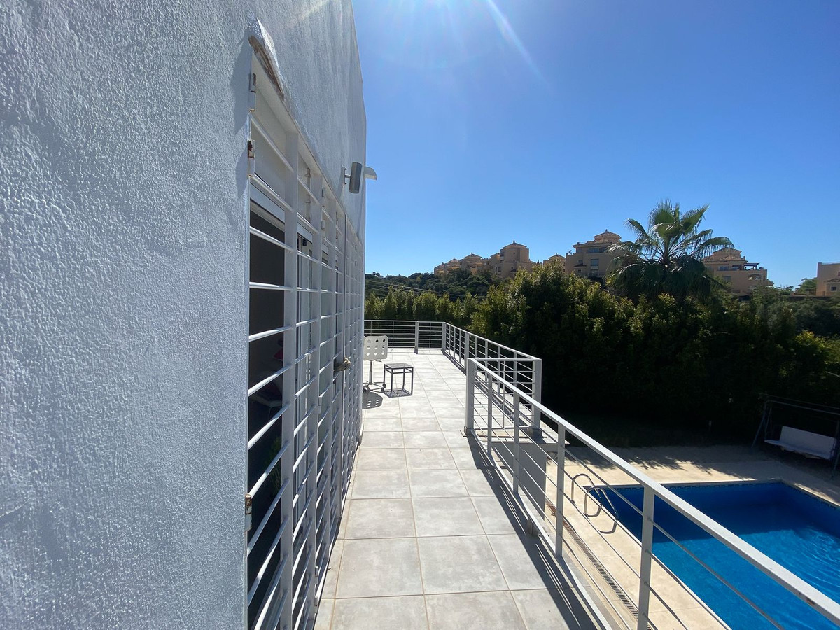 Vrijstaande Villa in Elviria-15