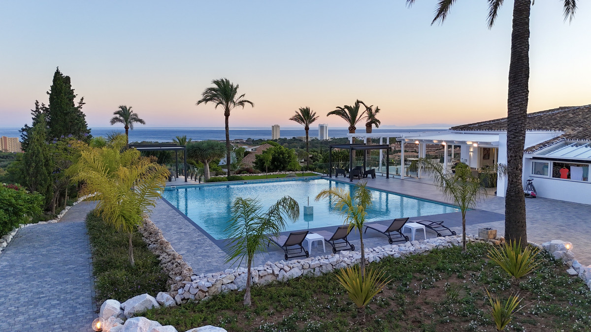 Huis te koop in Elviria | 4 slaapkamers H5049709
