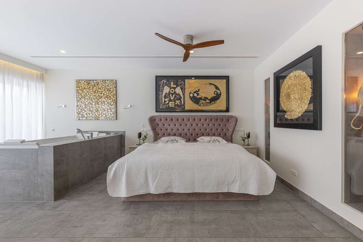 Huis te koop in Elviria | 4 slaapkamers H5049709