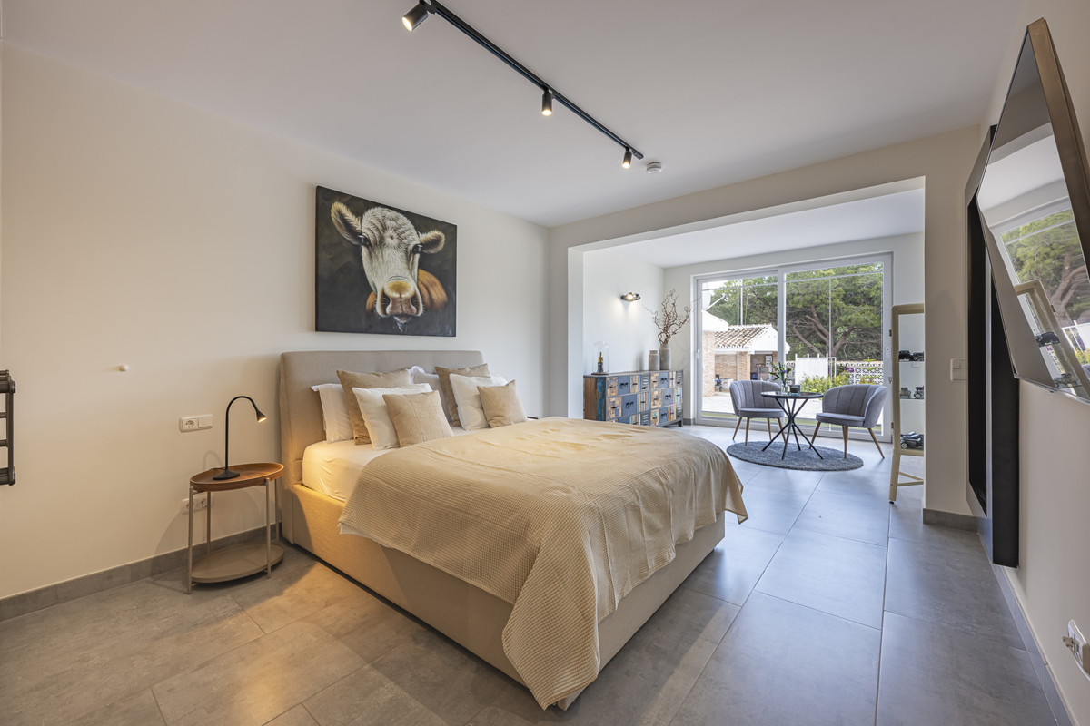 Huis te koop in Elviria | 4 slaapkamers H5049709
