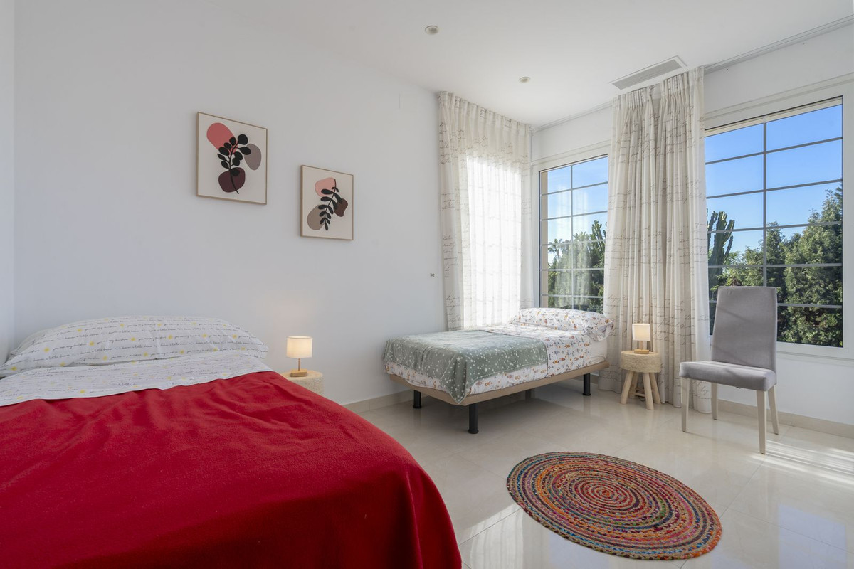 Huis te koop in Elviria | 5 slaapkamers H5056612