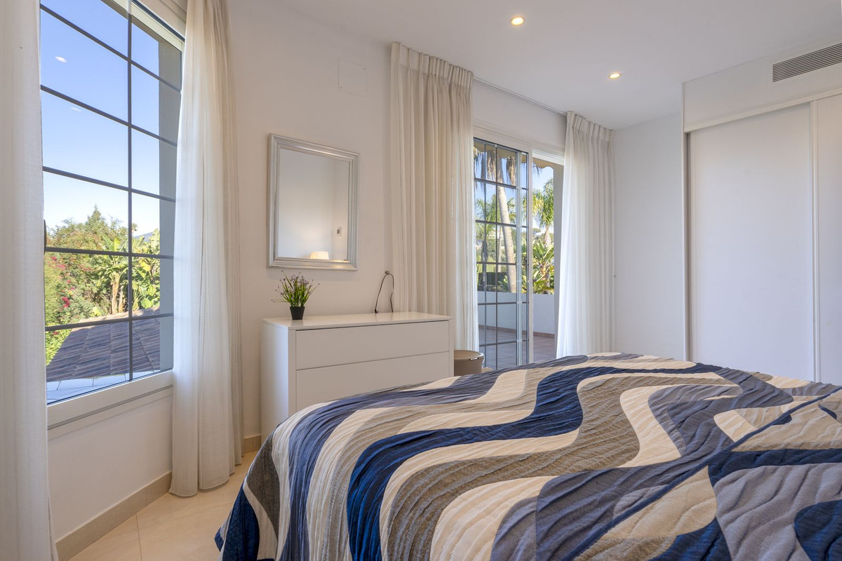 Huis te koop in Elviria | 5 slaapkamers H5056612