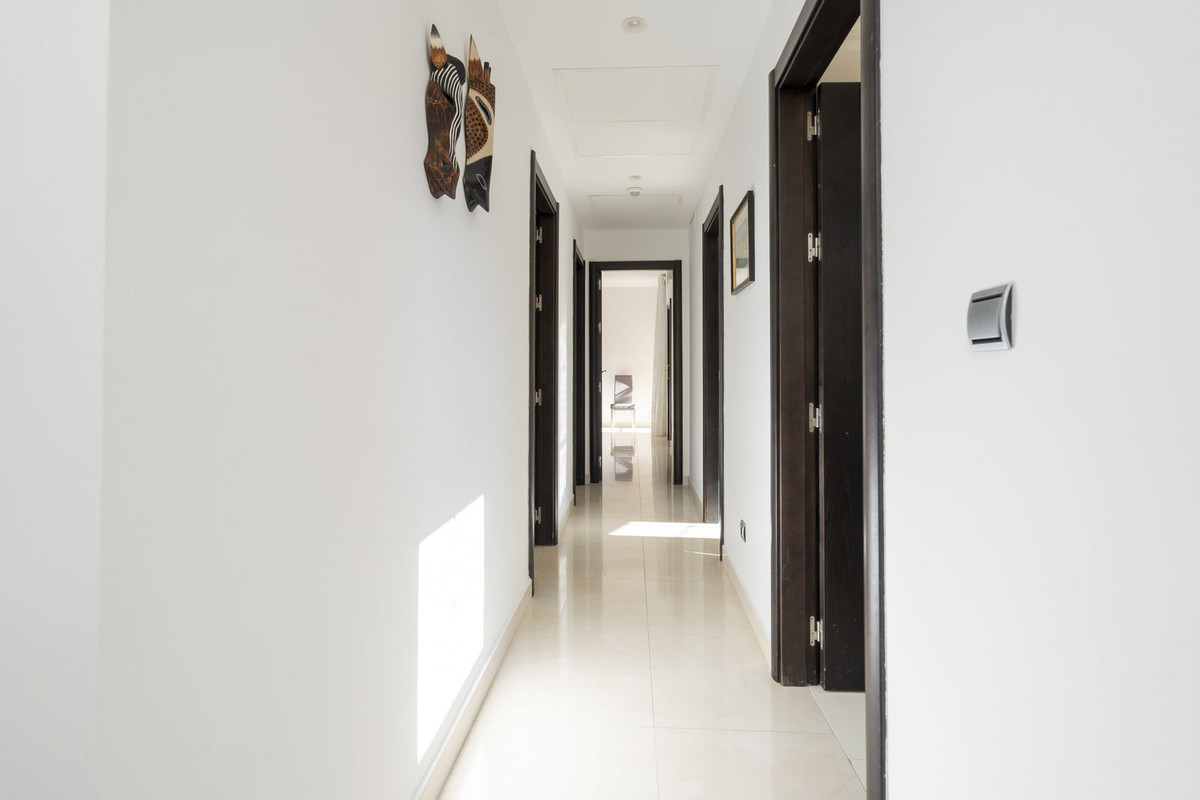 Huis te koop in Elviria | 5 slaapkamers H5056612