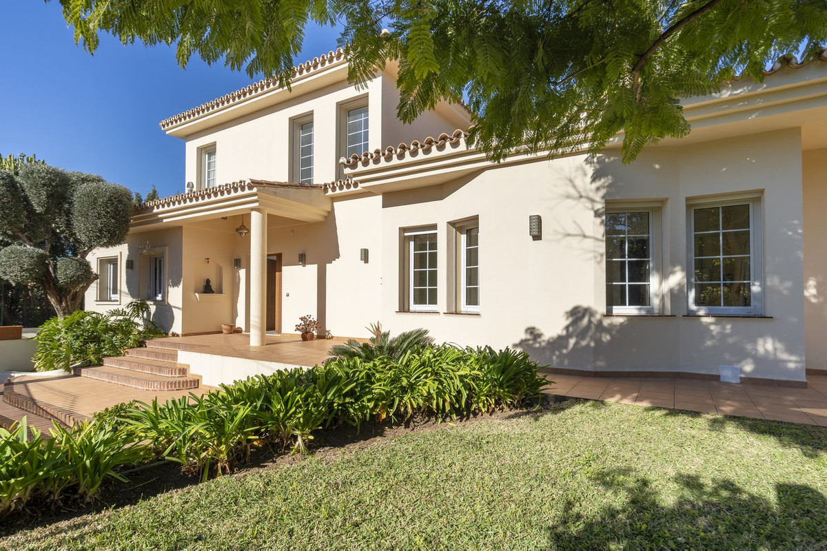 Huis te koop in Elviria | 5 slaapkamers H5056612