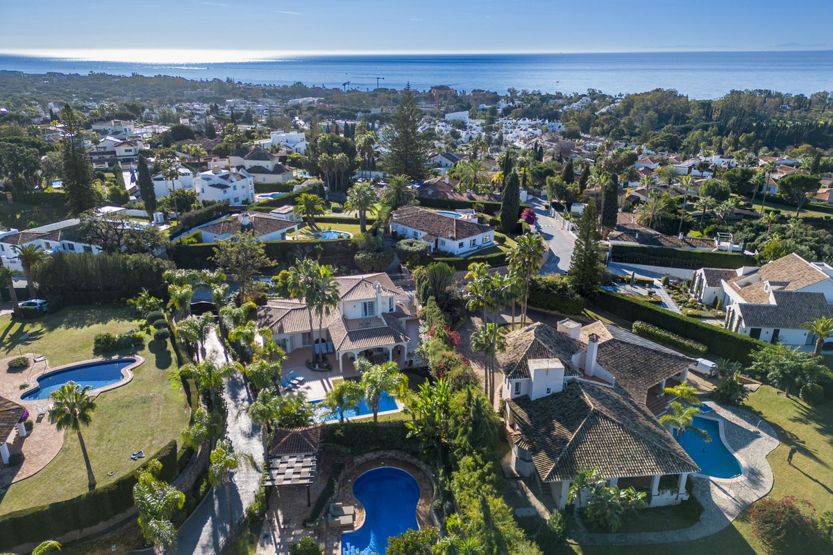 Huis te koop in Elviria | 5 slaapkamers H5056612