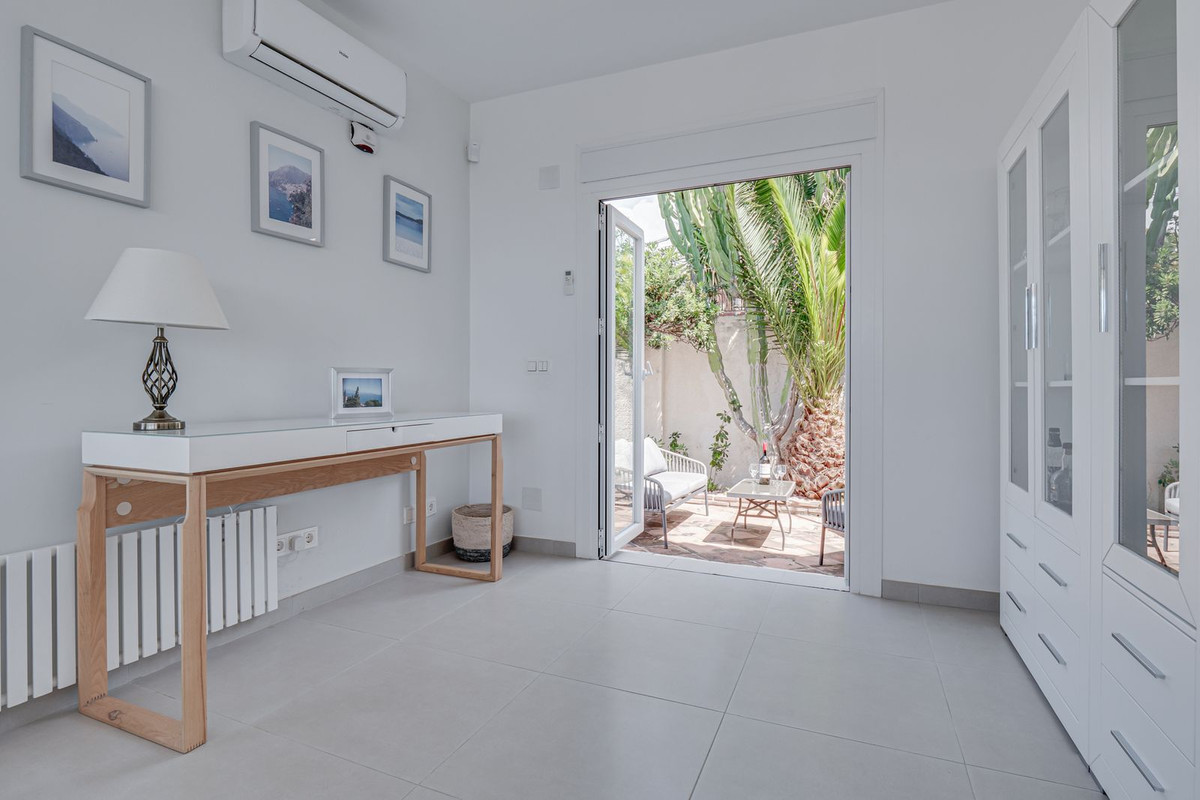Huis te koop in Elviria | 4 slaapkamers H5057161