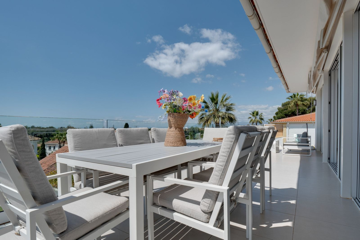 Huis te koop in Elviria | 4 slaapkamers H5057161