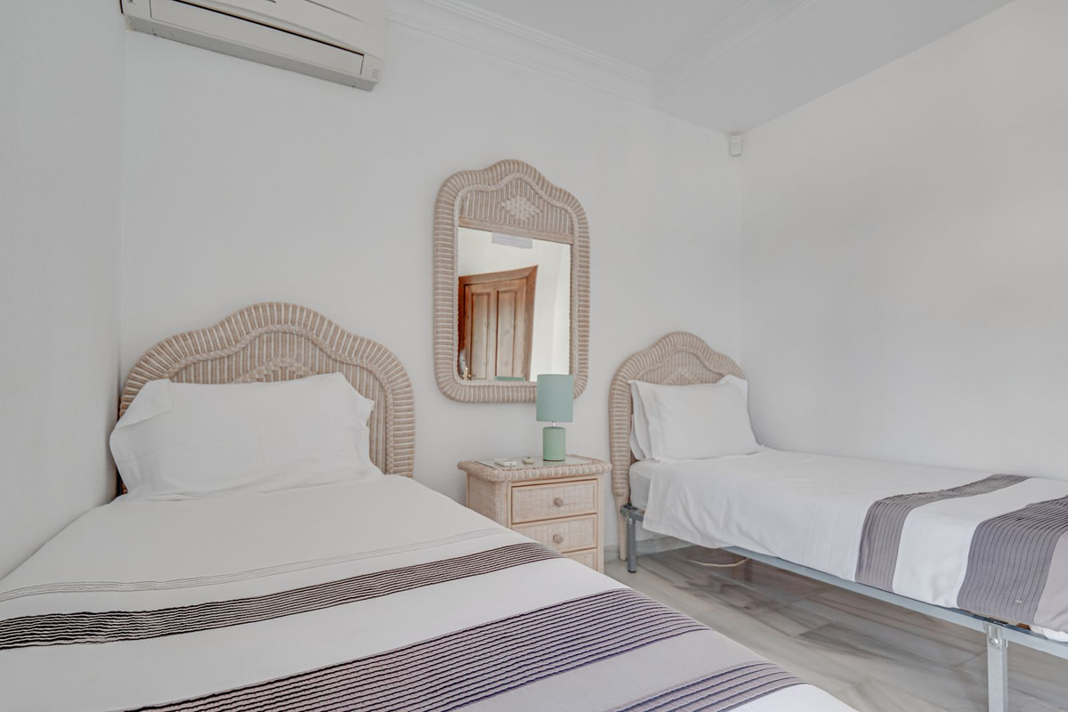 Huis te koop in Elviria | 4 slaapkamers H5057161
