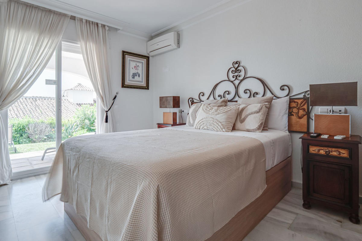 Huis te koop in Elviria | 4 slaapkamers H5057161