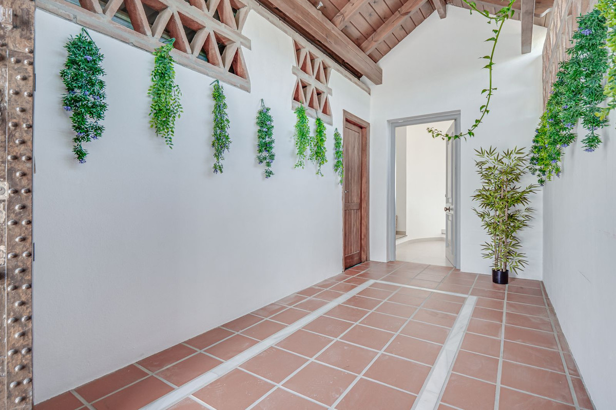 Huis te koop in Elviria | 4 slaapkamers H5057161