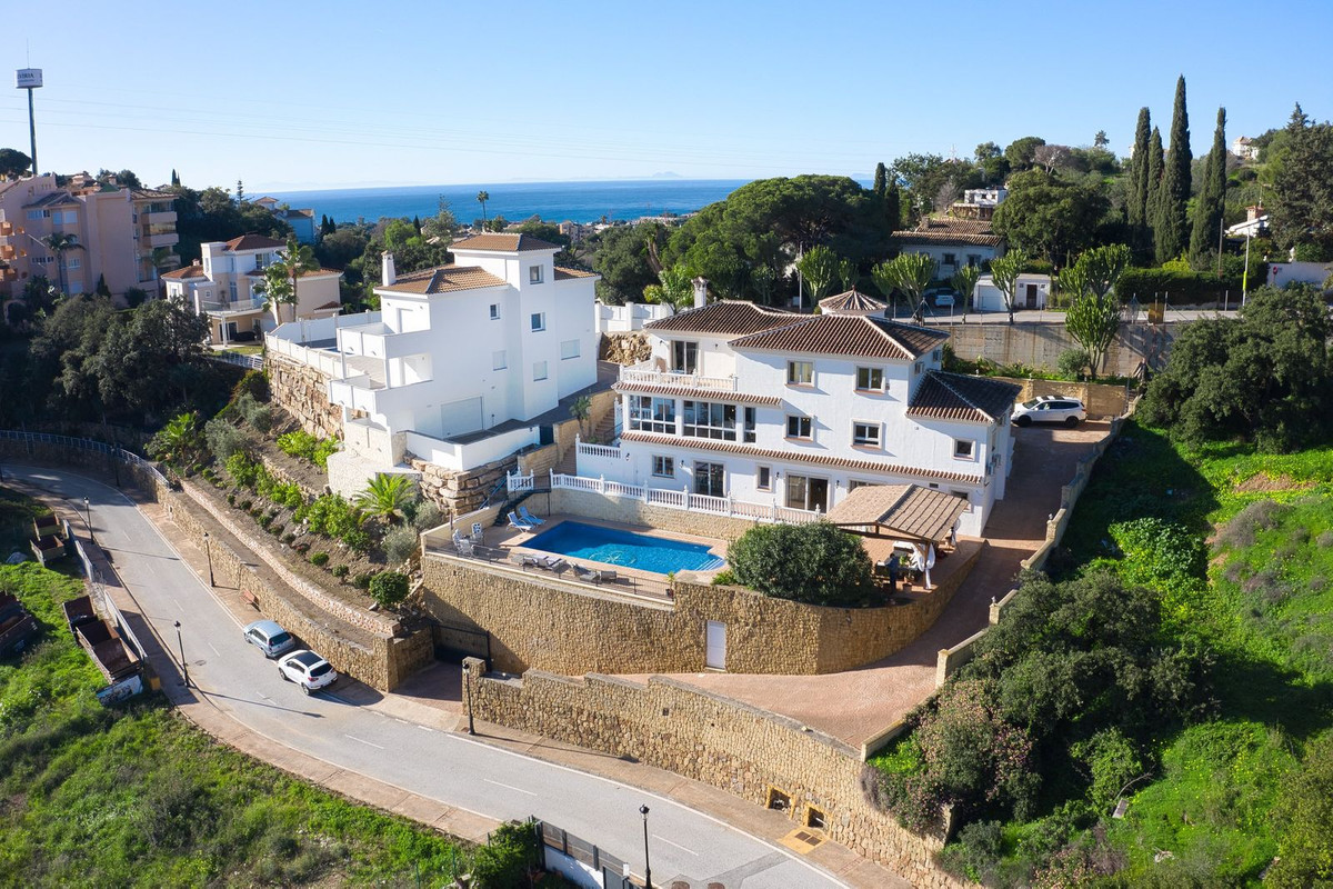 Huis te koop in Elviria | 8 slaapkamers H5061424