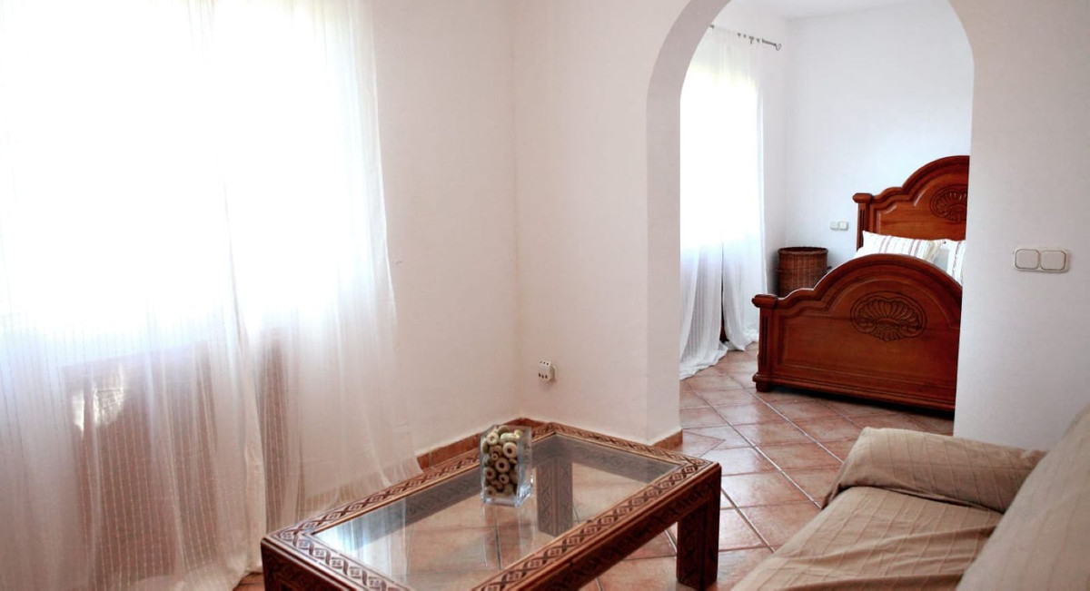 Huis te koop in Elviria | 3 slaapkamers H5070868
