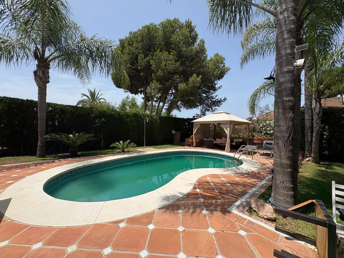 Huis te koop in Elviria | 3 slaapkamers H5070868