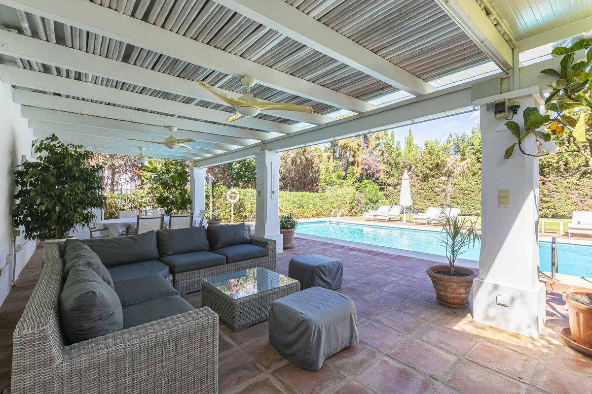 Huis te koop in Elviria | 5 slaapkamers H5081137