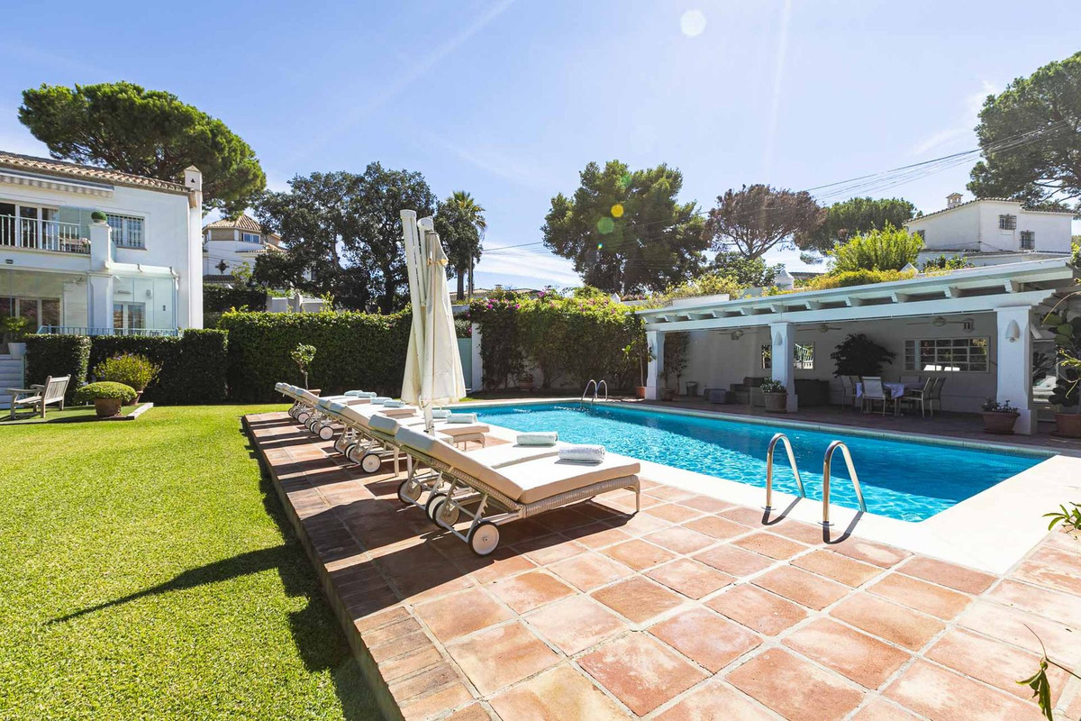 Huis te koop in Elviria | 5 slaapkamers H5081137