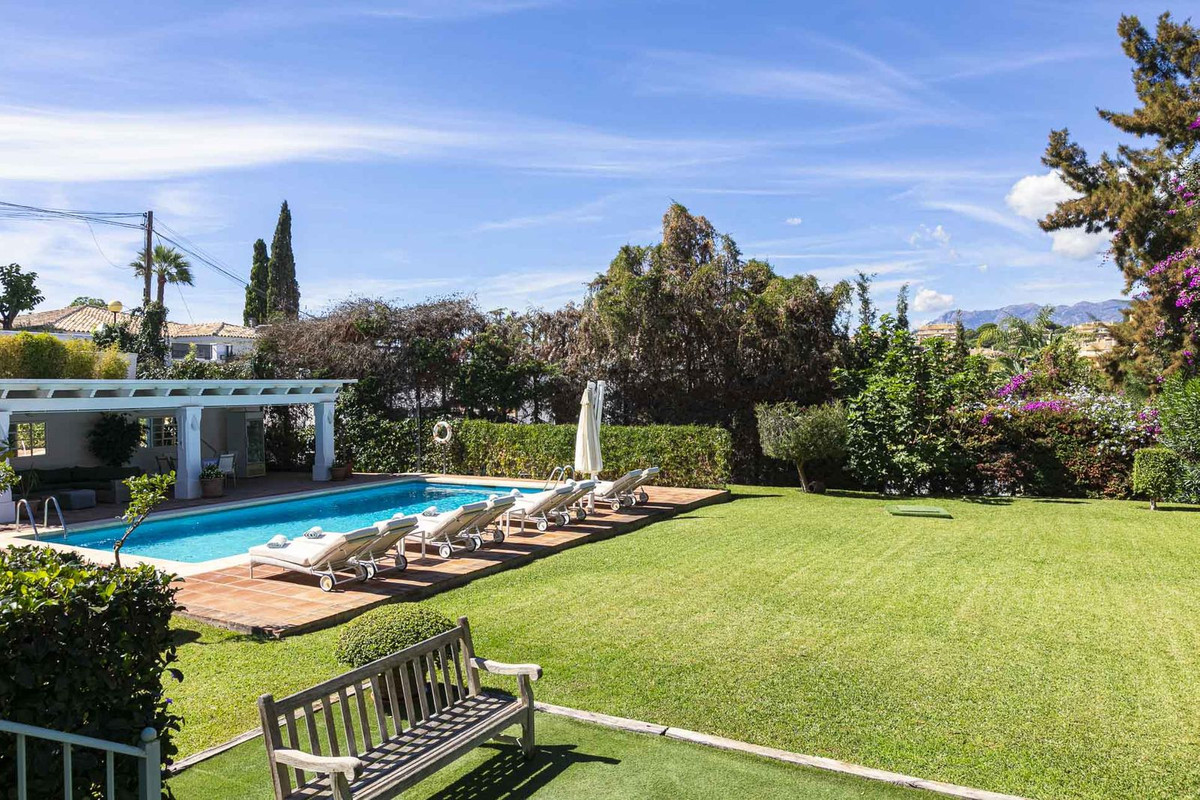Huis te koop in Elviria | 5 slaapkamers H5081137