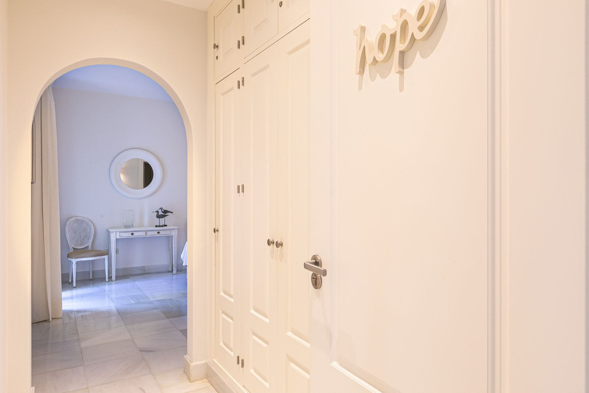 Huis te koop in Elviria | 5 slaapkamers H5081137