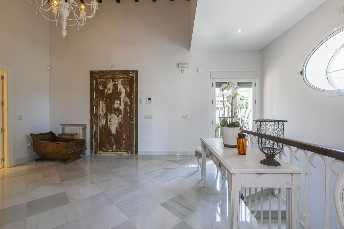 Huis te koop in Elviria | 5 slaapkamers H5081137