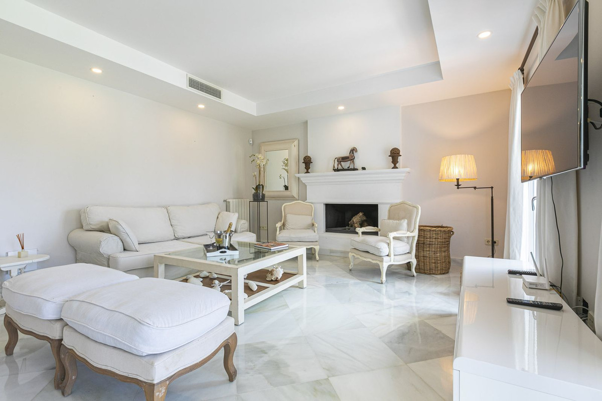Huis te koop in Elviria | 5 slaapkamers H5081137