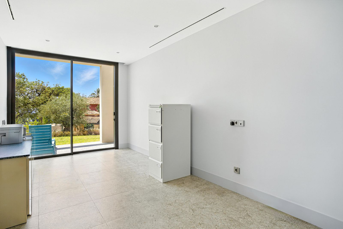 Huis te koop in Elviria | 4 slaapkamers H5081764