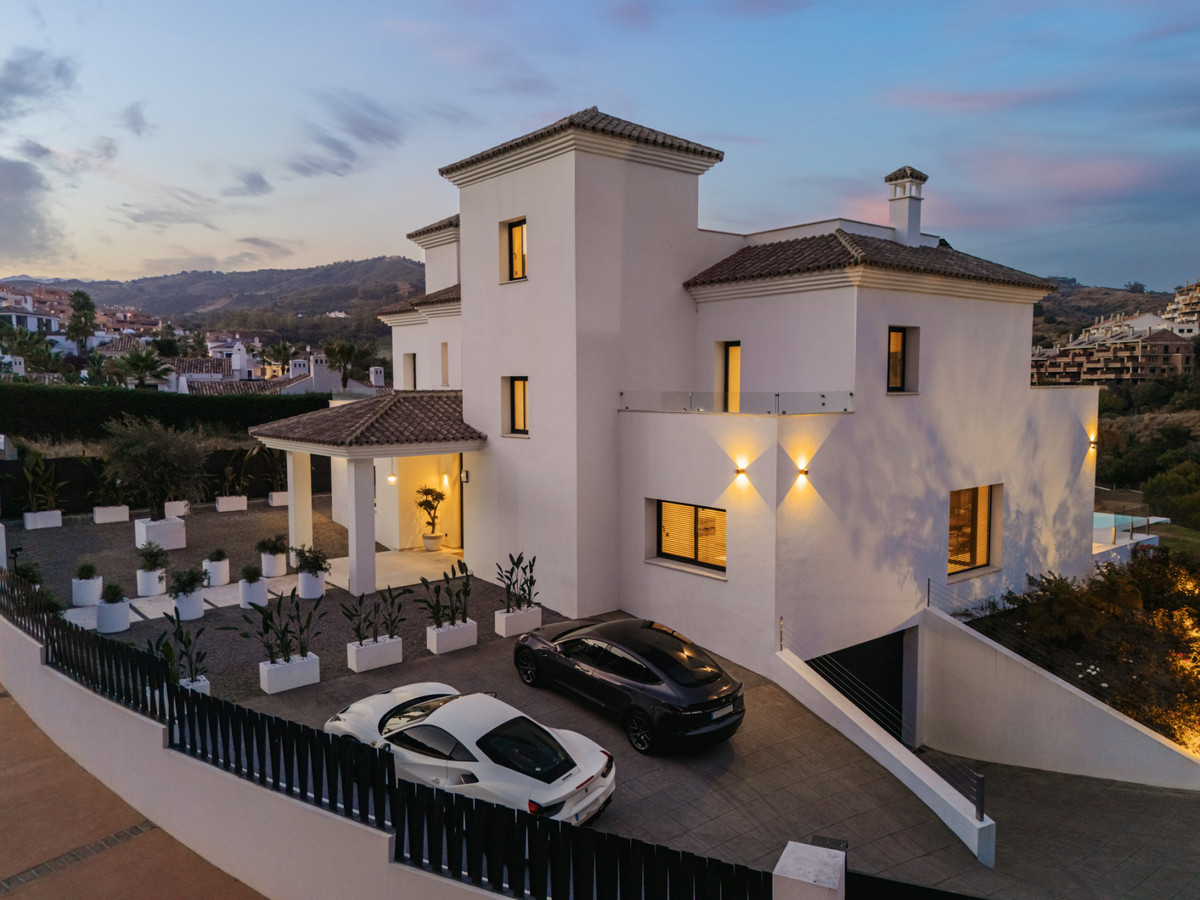 Huis te koop in Elviria | 5 slaapkamers H5104471