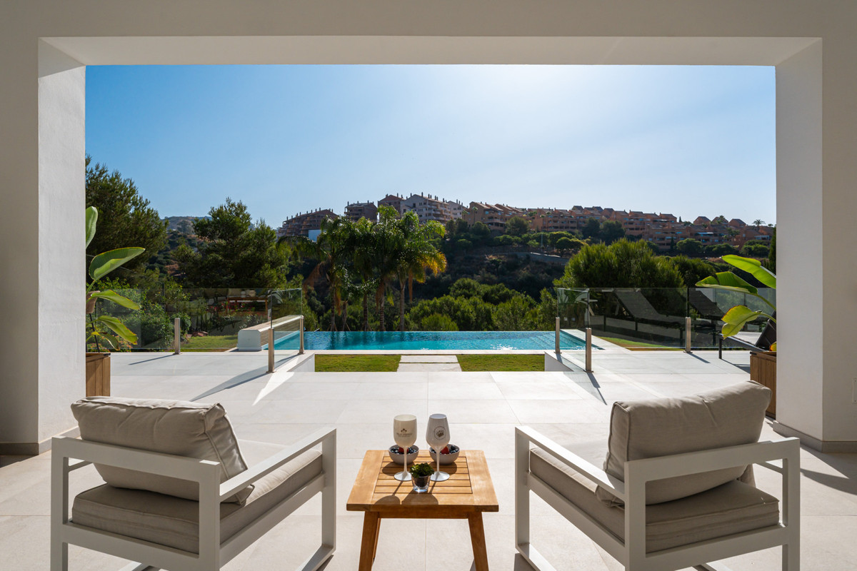 Huis te koop in Elviria | 5 slaapkamers H5104471