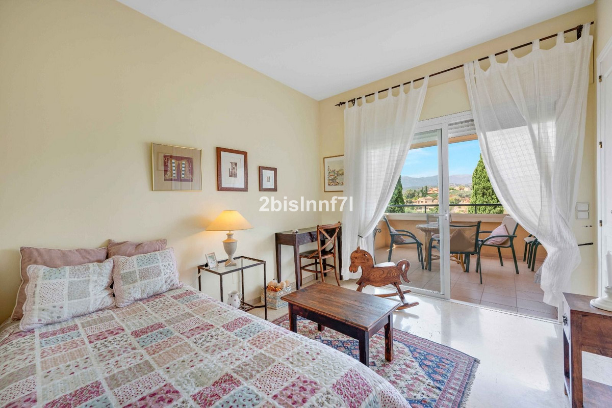 Appartement te koop in Elviria | 3 slaapkamers H5131633
