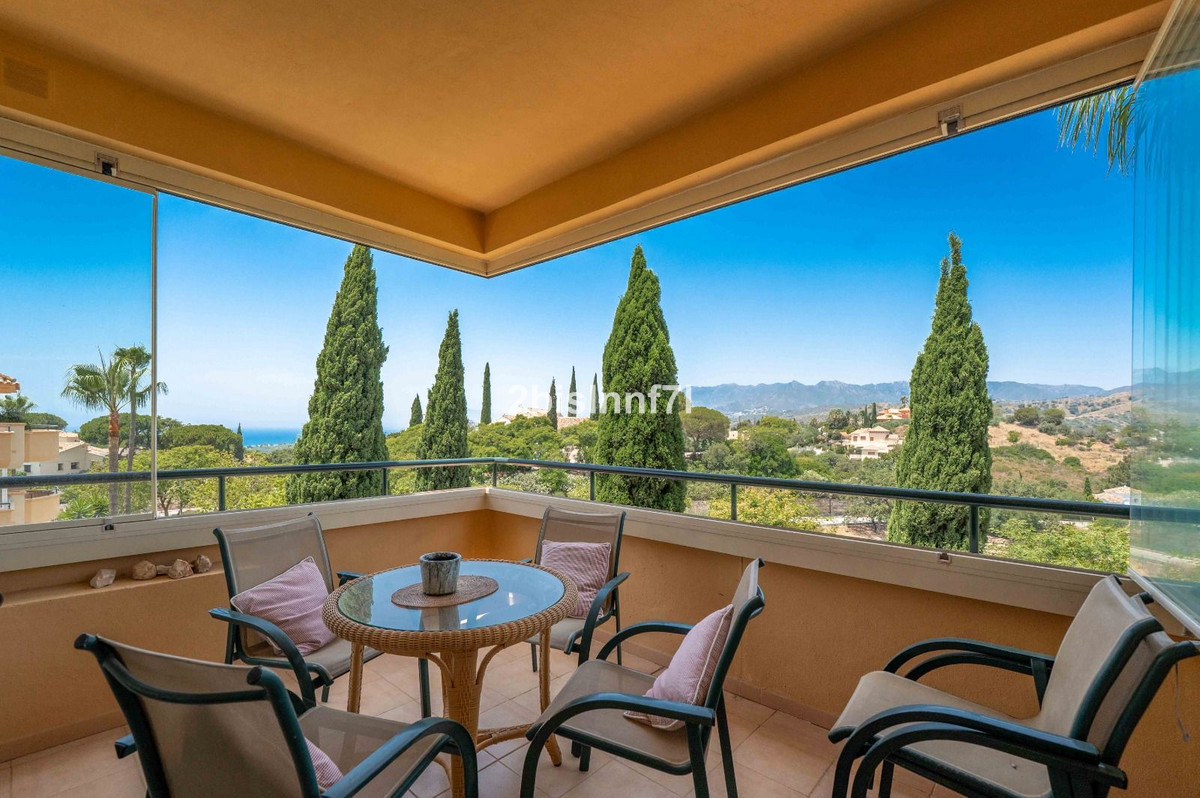 Appartement te koop in Elviria | 3 slaapkamers H5131633