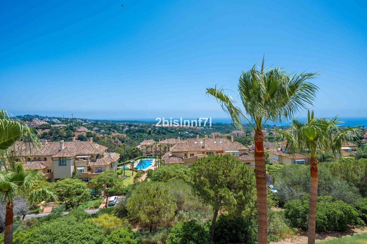 Appartement te koop in Elviria | 3 slaapkamers H5131633