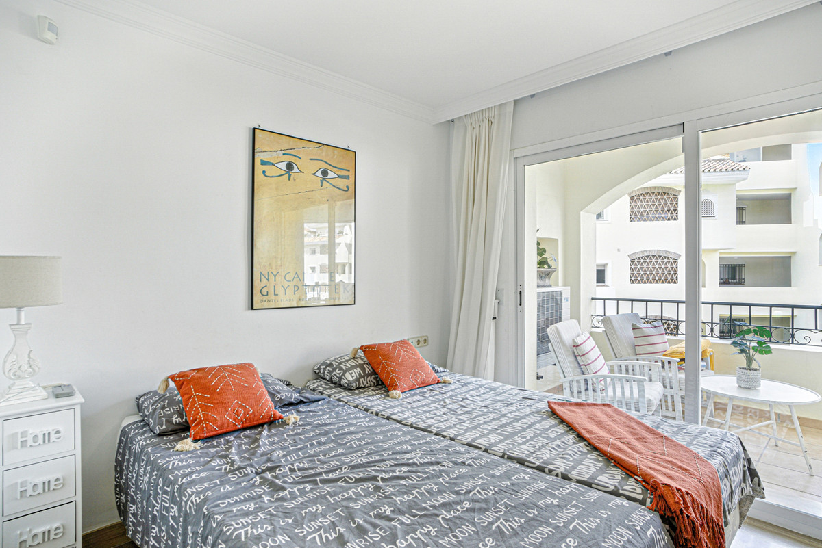 Appartement te koop in Elviria | 2 slaapkamers H5132773