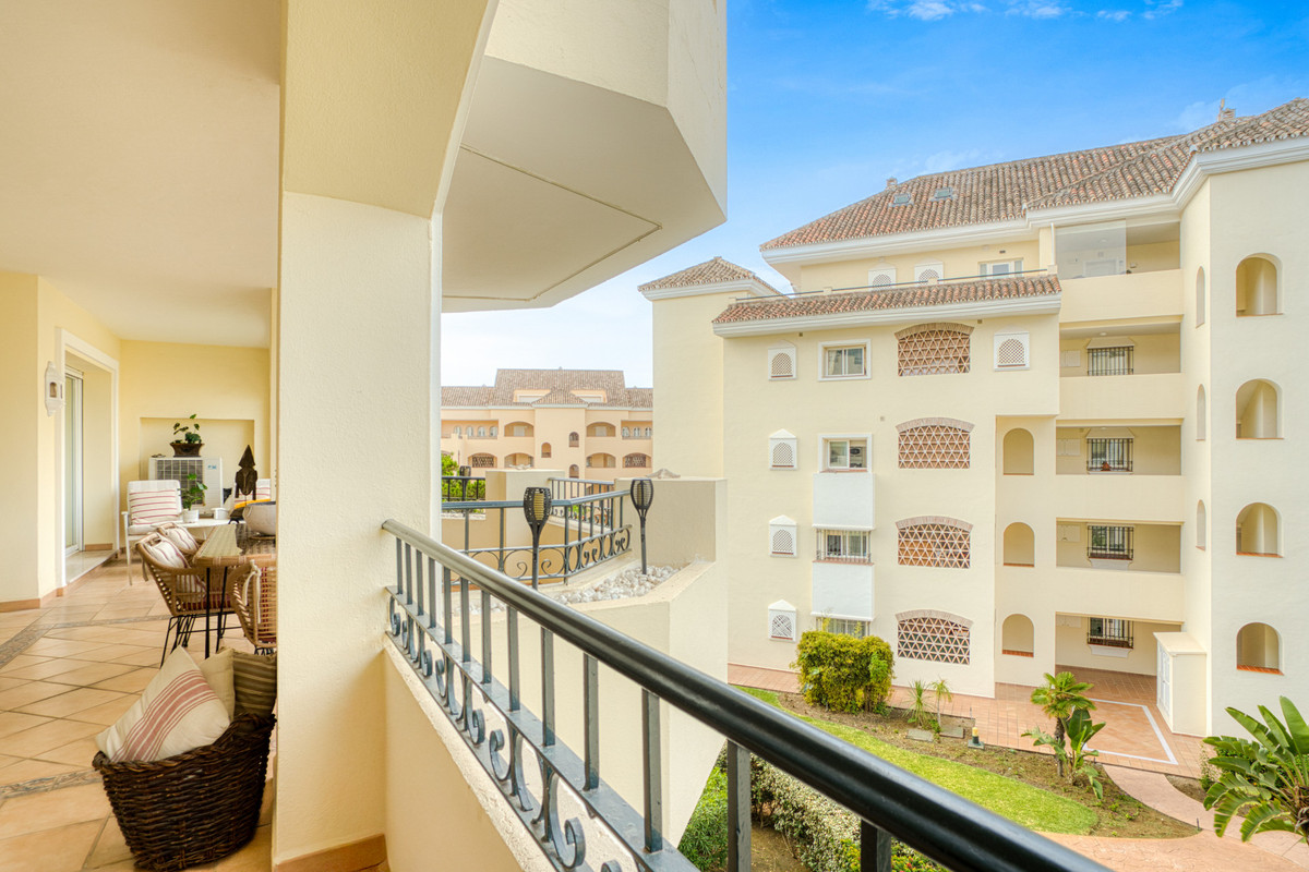Appartement te koop in Elviria | 2 slaapkamers H5132773