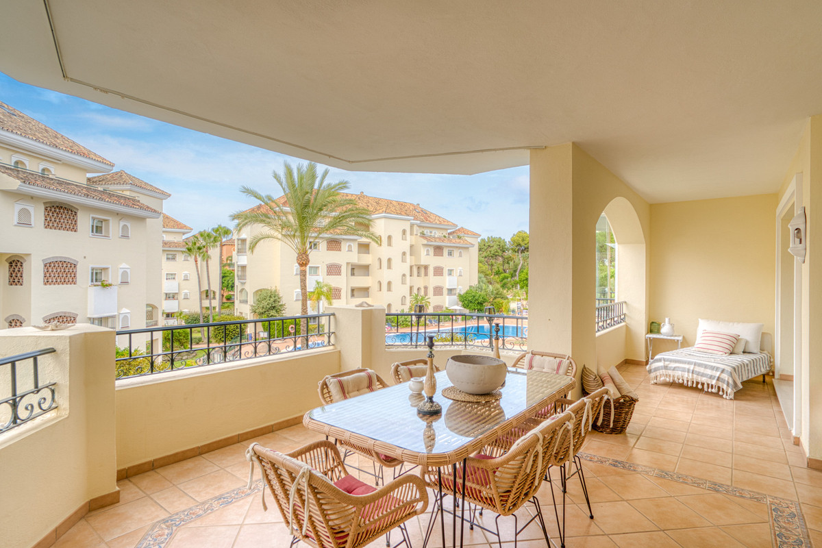 Appartement te koop in Elviria | 2 slaapkamers H5132773