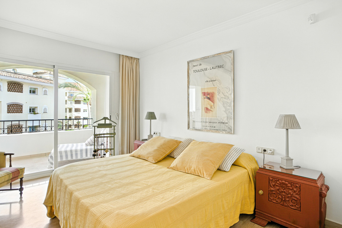 Appartement te koop in Elviria | 2 slaapkamers H5132773