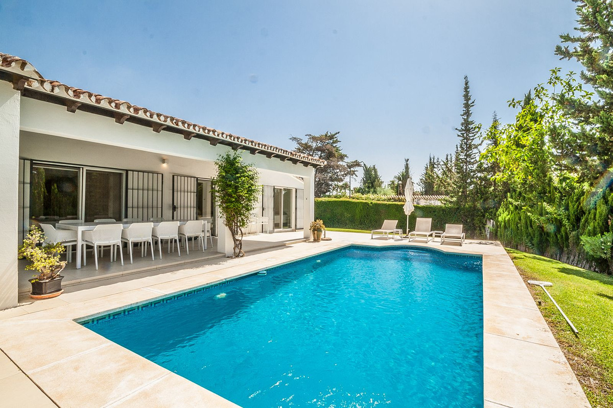 Huis te koop in Elviria | 5 slaapkamers H5140984