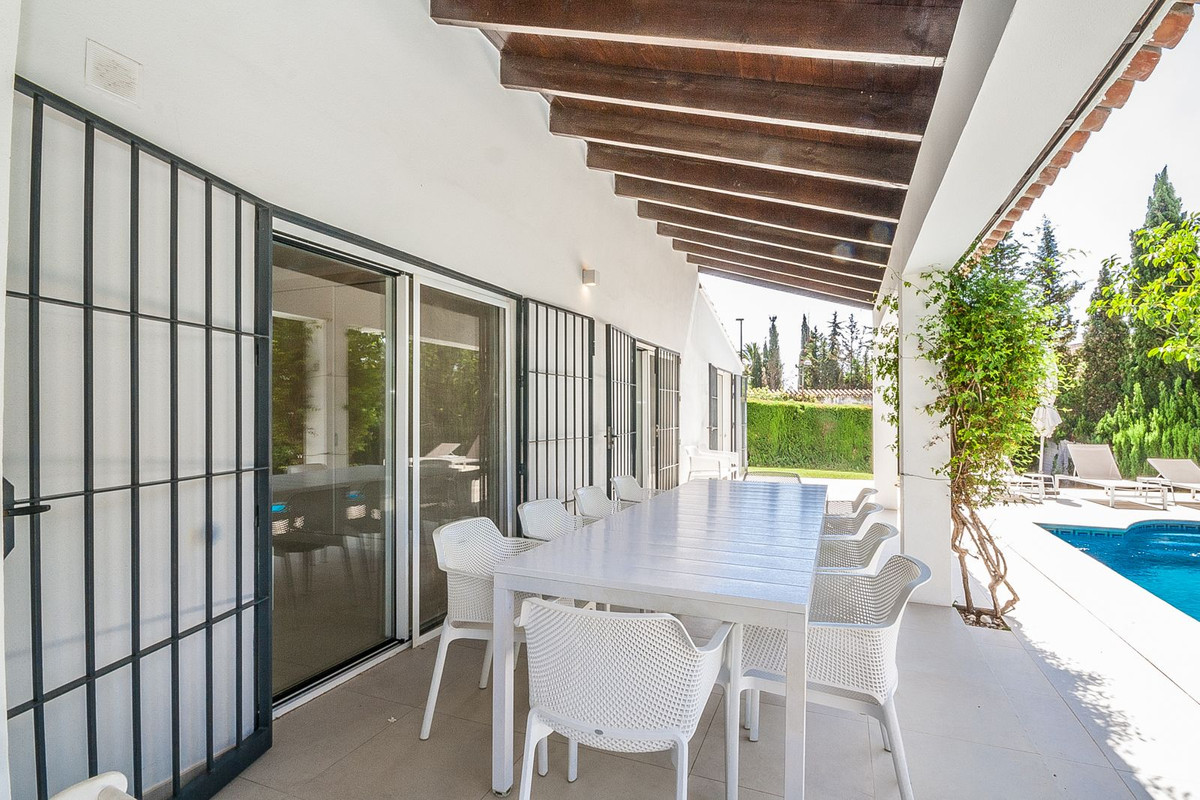 Huis te koop in Elviria | 5 slaapkamers H5140984
