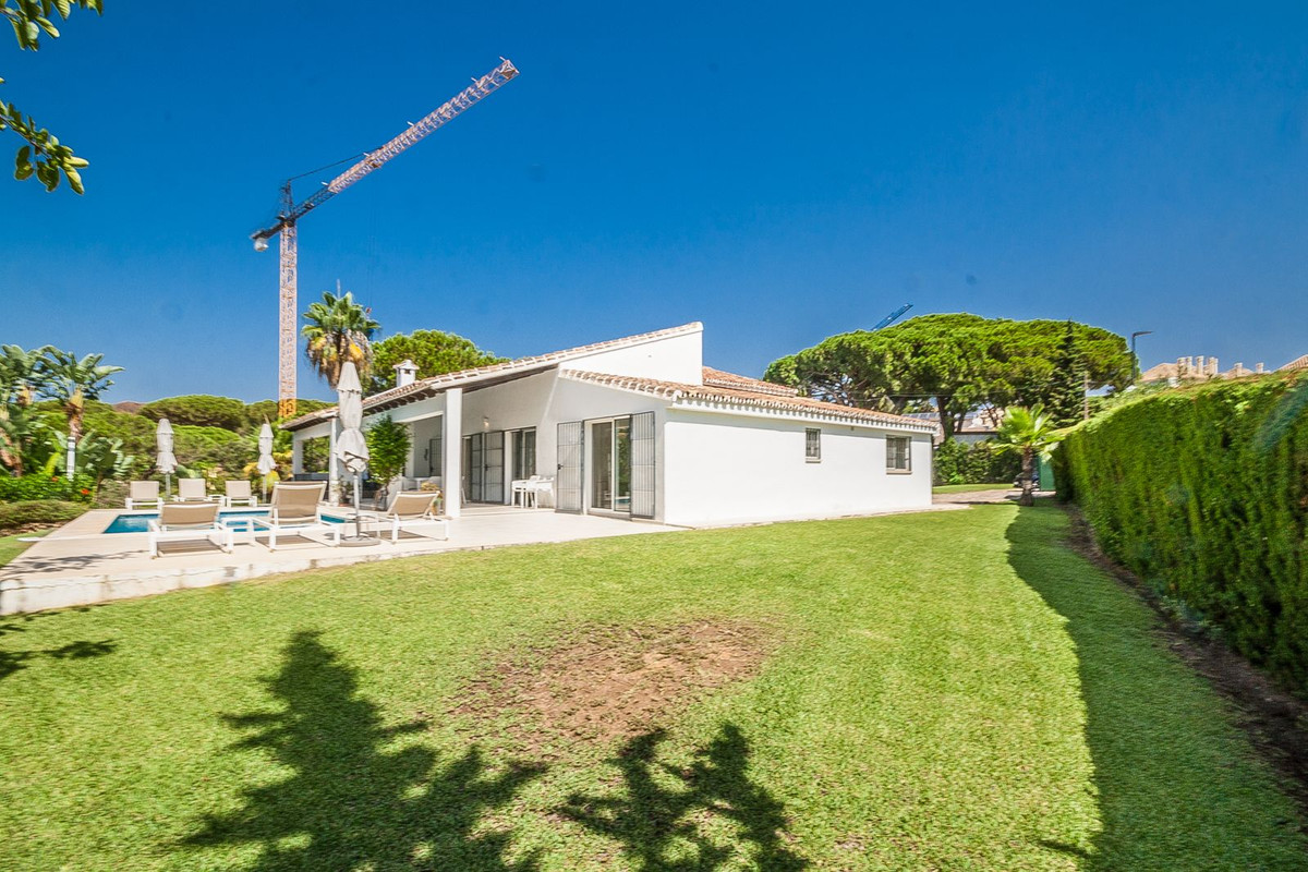 Huis te koop in Elviria | 5 slaapkamers H5140984