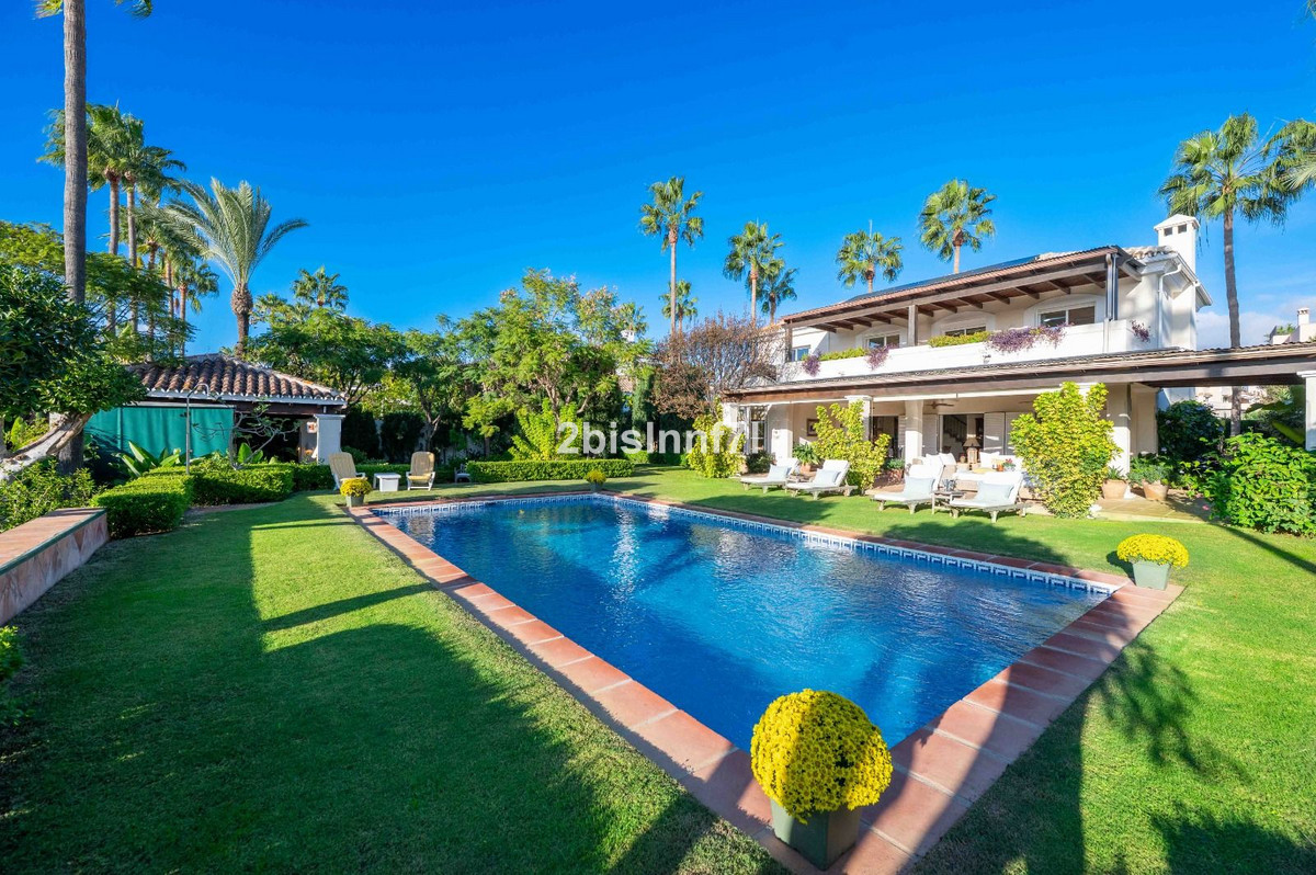 Huis te koop in Elviria | 4 slaapkamers H5220157