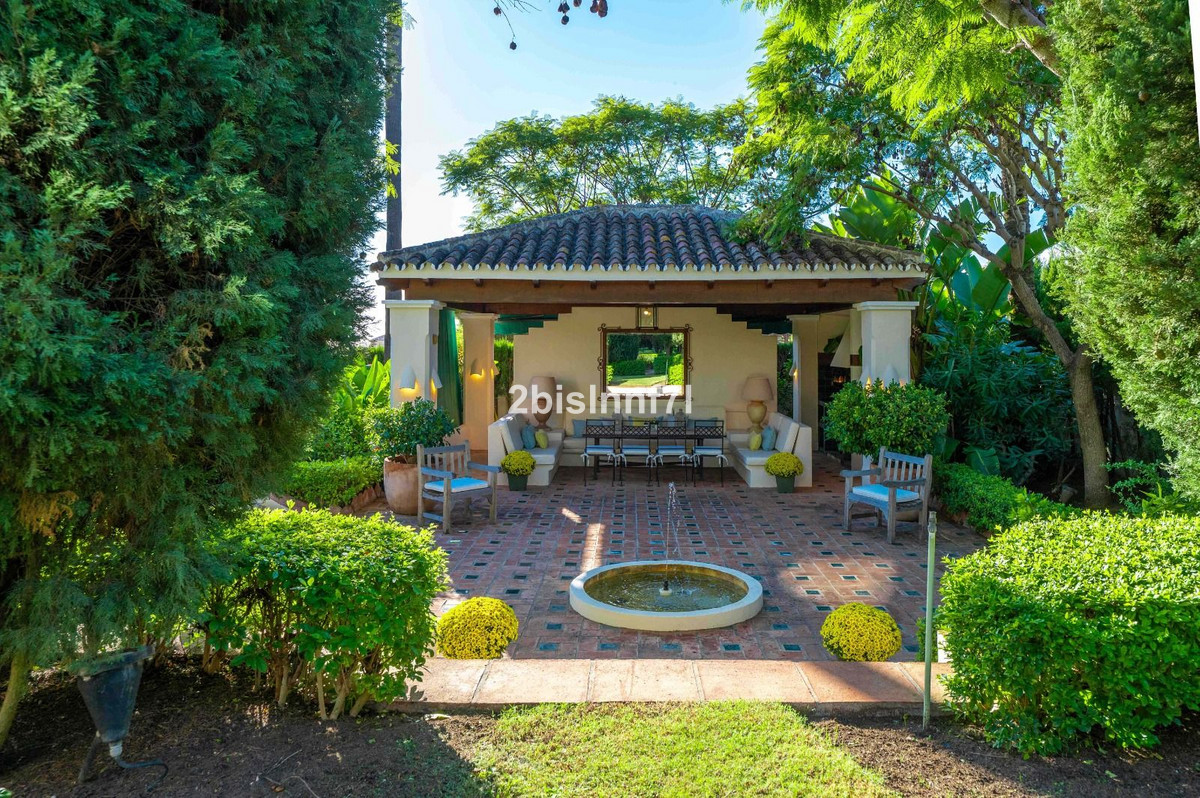 Huis te koop in Elviria | 4 slaapkamers H5220157