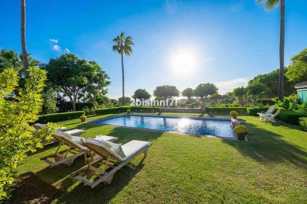 Huis te koop in Elviria | 4 slaapkamers H5220157