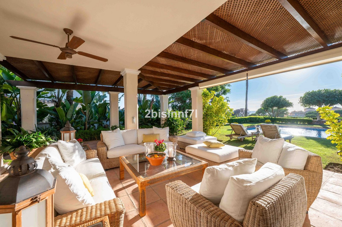 Huis te koop in Elviria | 4 slaapkamers H5220157