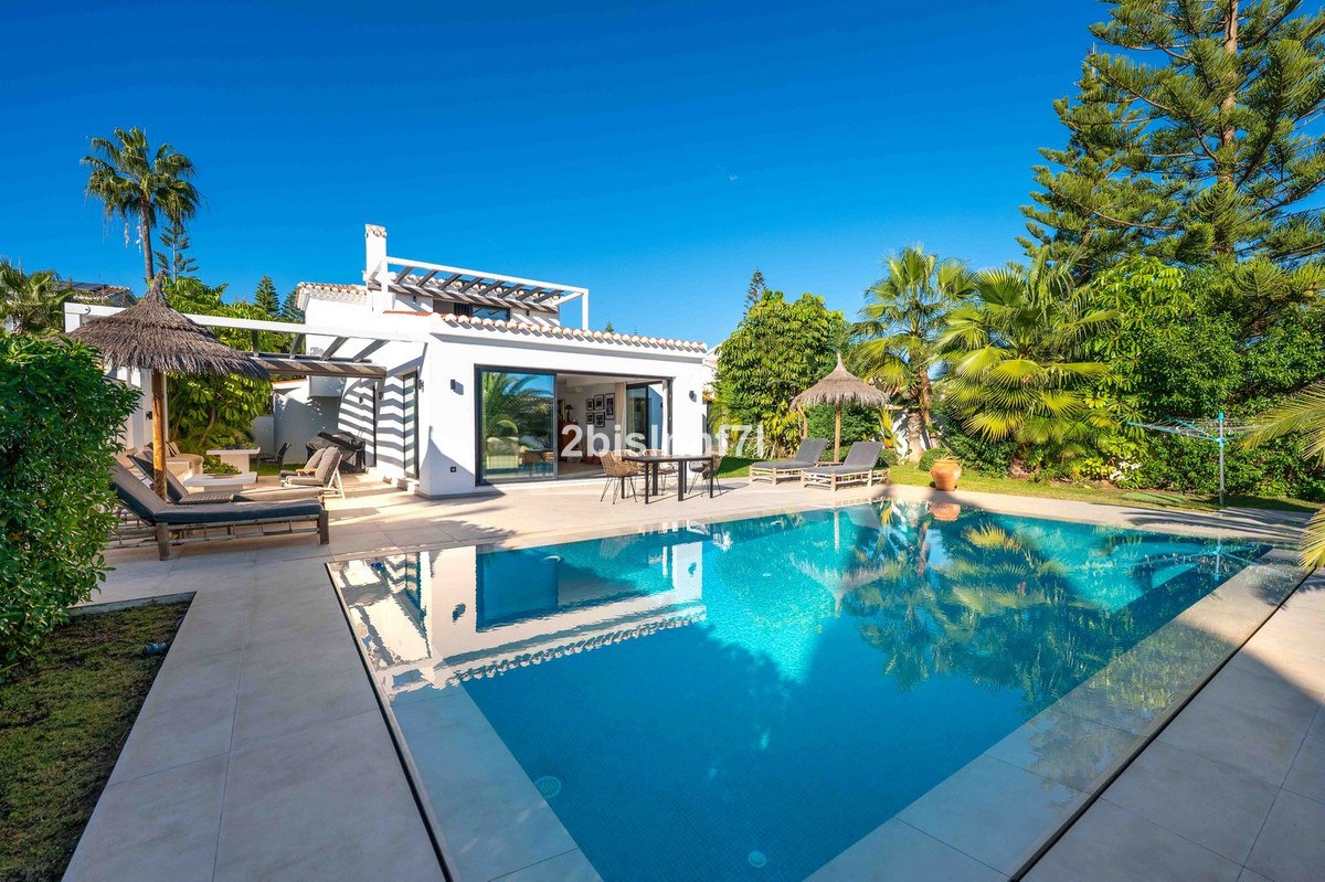 Huis te koop in Elviria | 4 slaapkamers H5227732