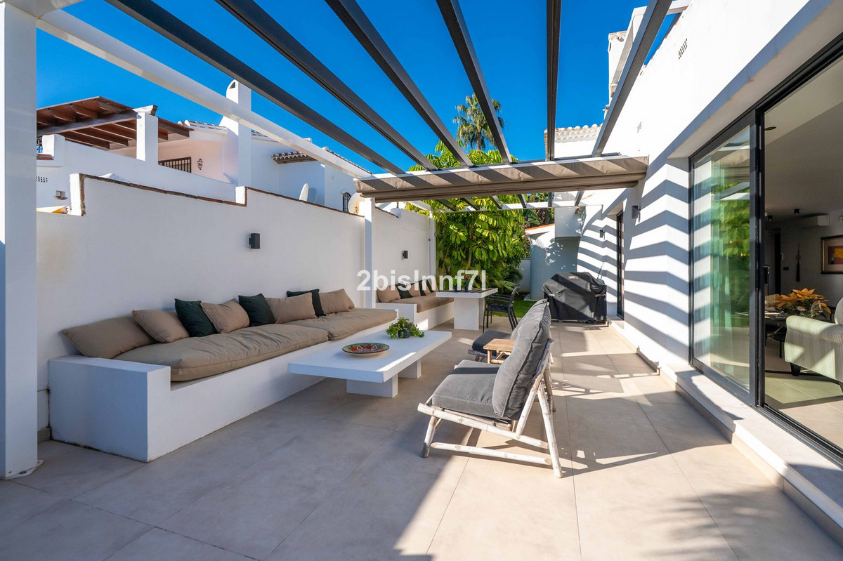 Huis te koop in Elviria | 4 slaapkamers H5227732
