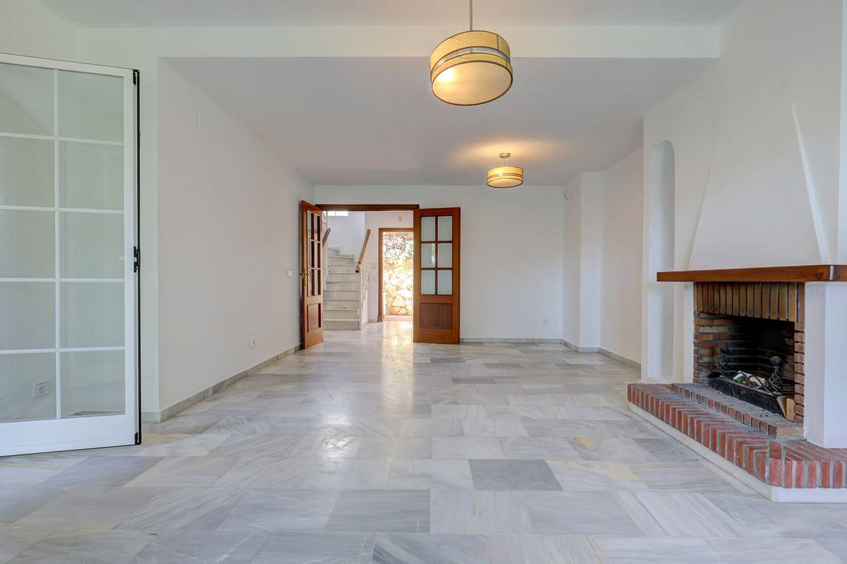 Property main view 40