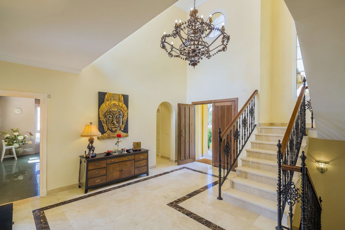 Huis te koop in Elviria | 4 slaapkamers H5251219