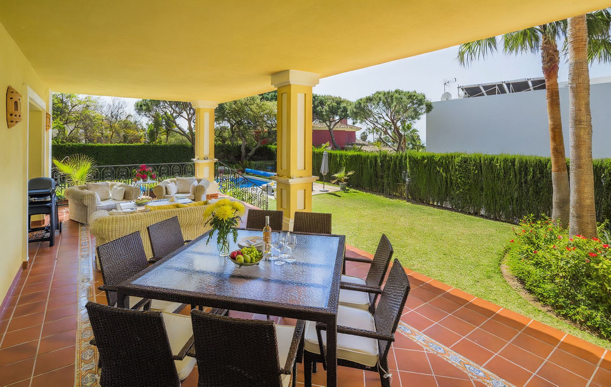 Huis te koop in Elviria | 4 slaapkamers H5251219