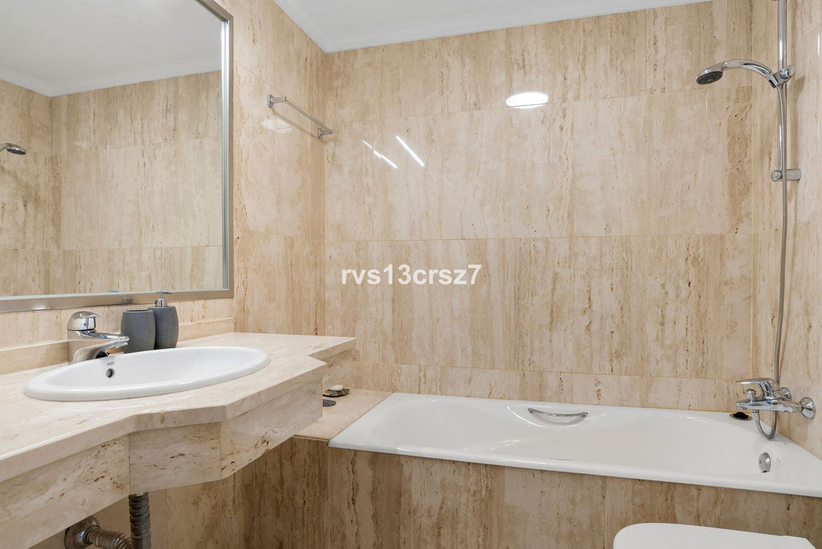 Appartement te koop in Elviria | 3 slaapkamers H5286019