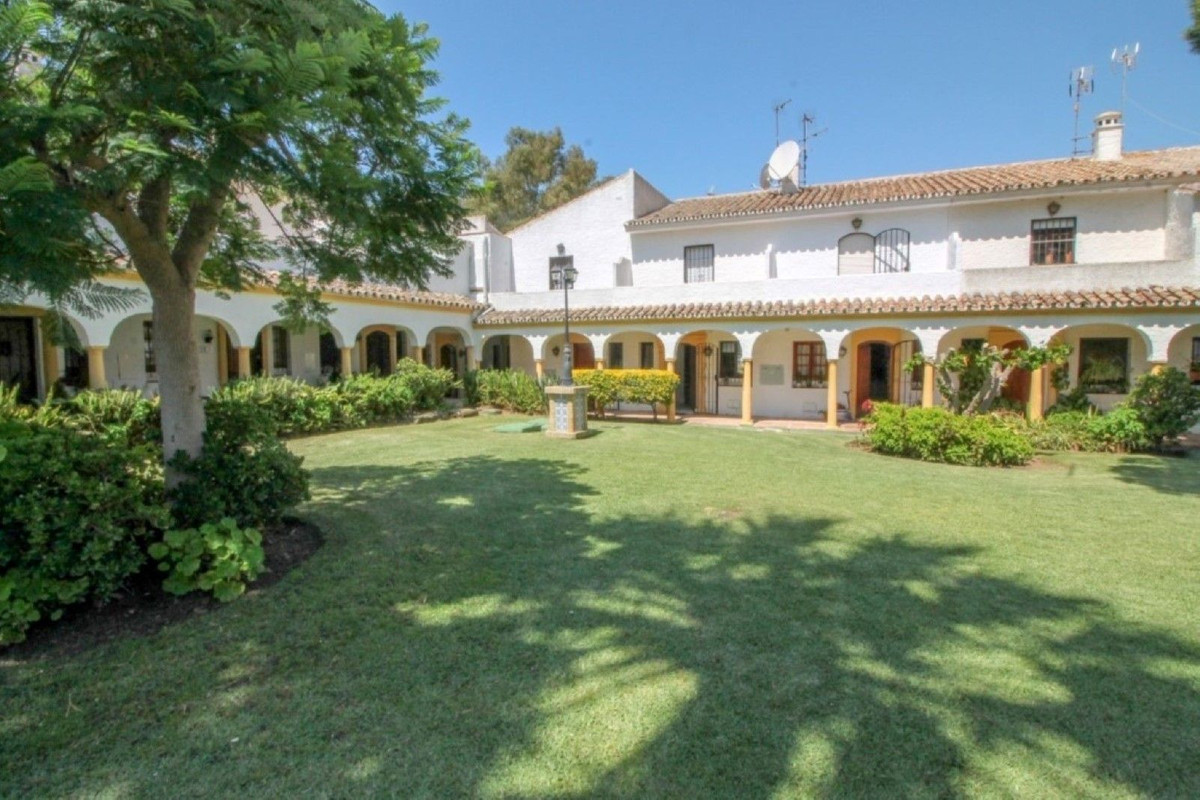Huis te koop in Elviria | 2 slaapkamers H5300257