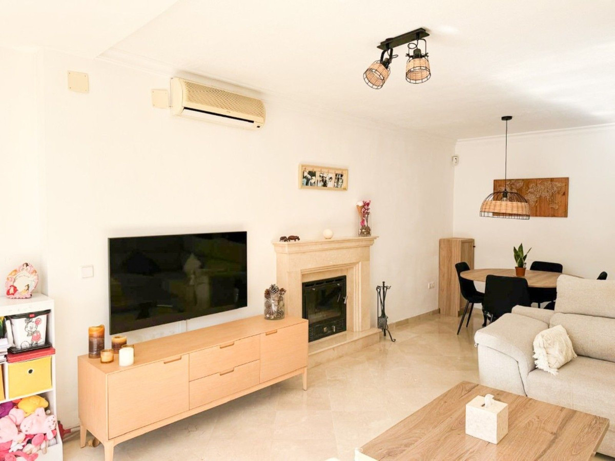 Huis te koop in Elviria | 2 slaapkamers H5300257