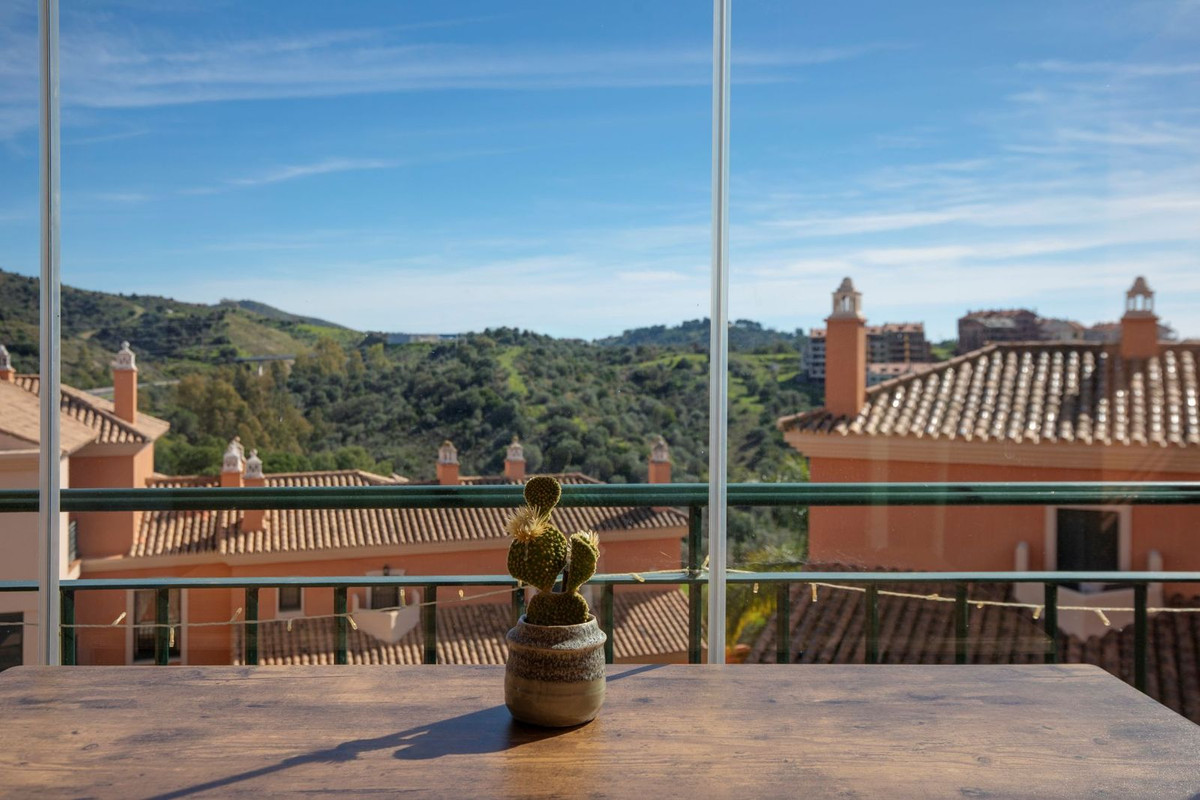 Appartement te koop in Elviria | 2 slaapkamers H5311822