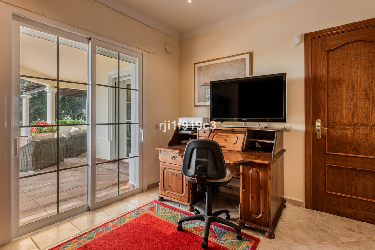 Property main view 33